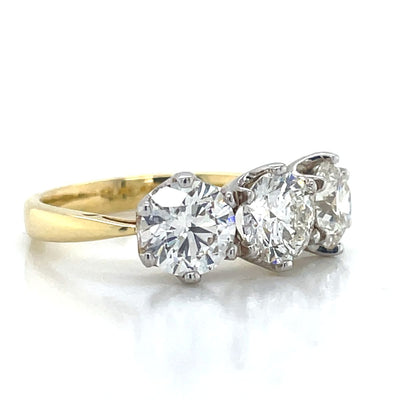18k B/Tn 3.04ct Diamonds 3st Ring