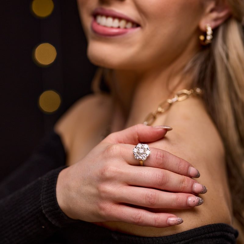 18k B/Tn 5ct Diamonds Cluster Ring