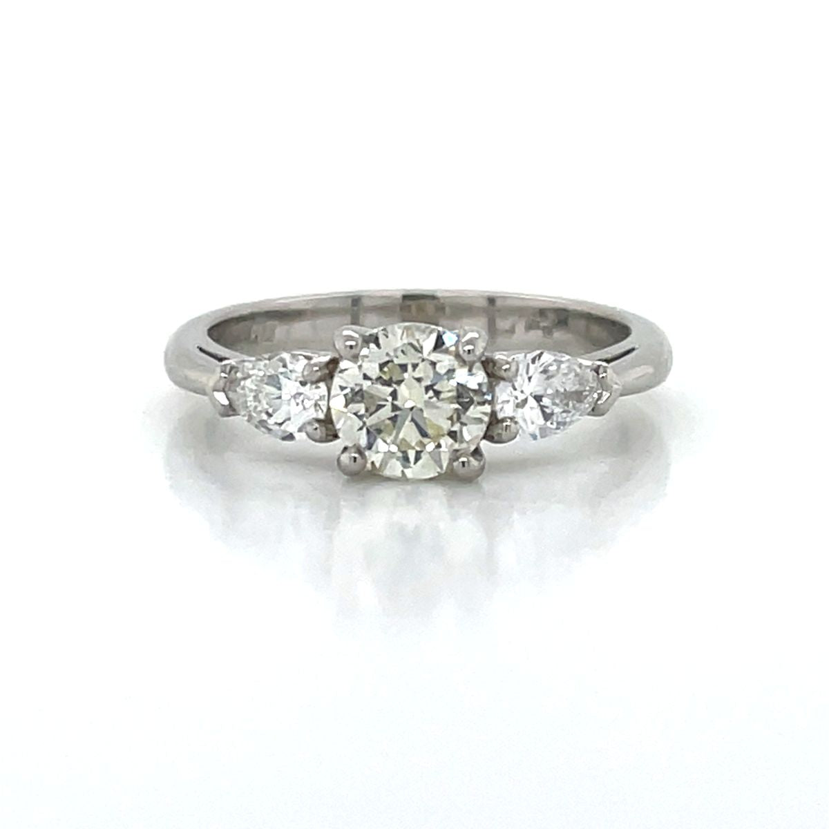 'Leila' Platinum Round & Pear Diamonds Ring