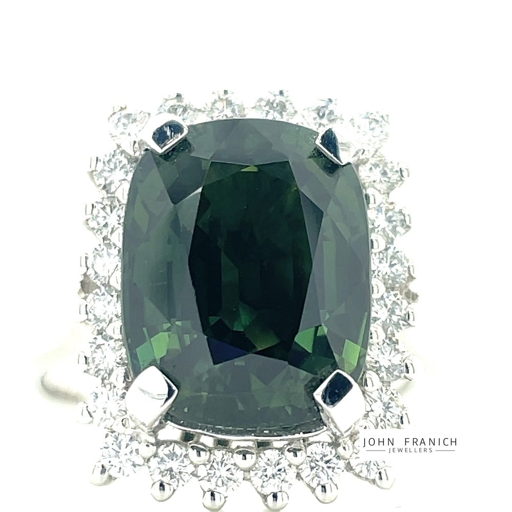 18k White Gold 9.0ct Green Sapphire & Diamonds Cluster Ring