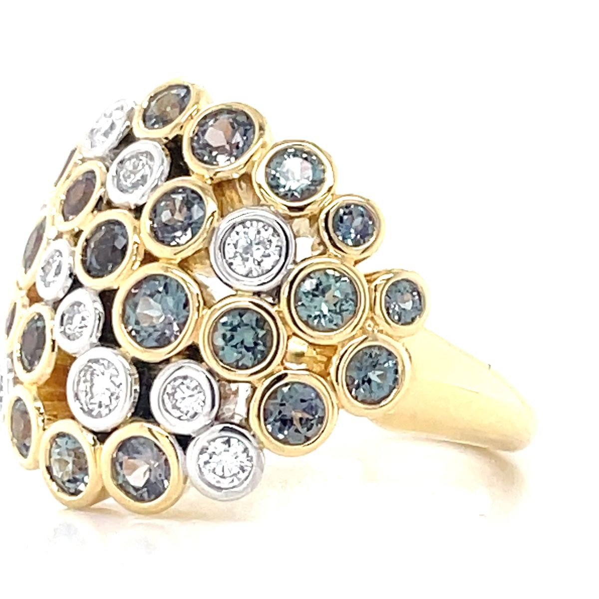 "Aurora" 18k Gold Alexandrite & Diamonds Ring