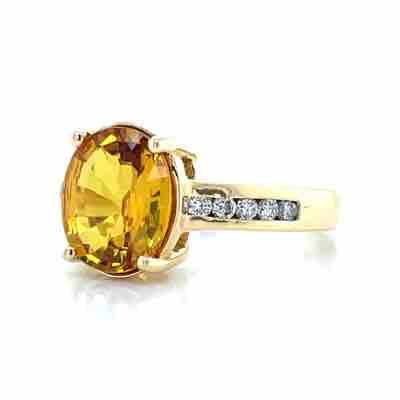 18K Yellow Gold Yellow Sapphire & Diamonds Ring