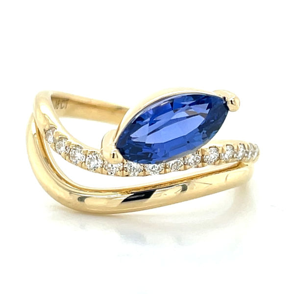 18k Yellow Gold 1.68ct Marquise Sapphire & Diamonds Ring