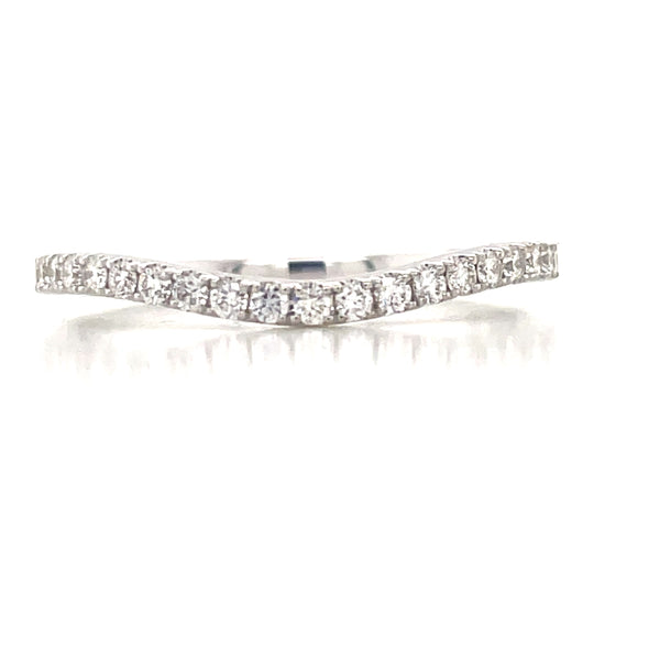 18K White Gold Chevron Diamond Ring