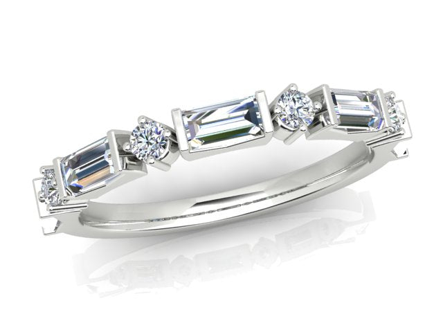 18k White Gold Baguette & Round Diamonds Ring