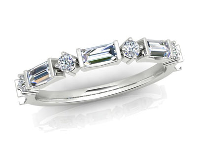 18k White Gold Baguette & Round Diamonds Ring