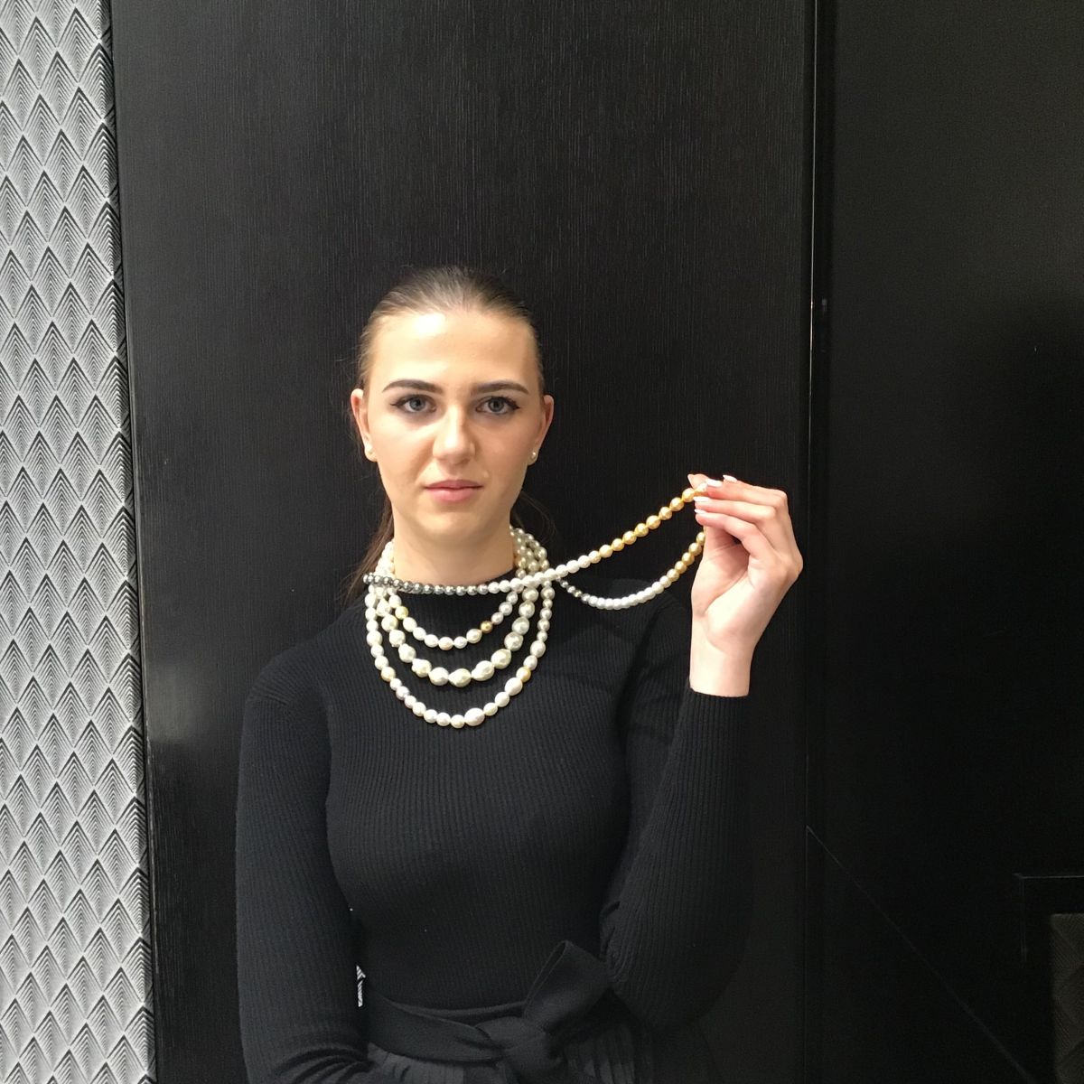 Autore 9-10mm Circle Mix Ombre South Sea Pearl Necklace