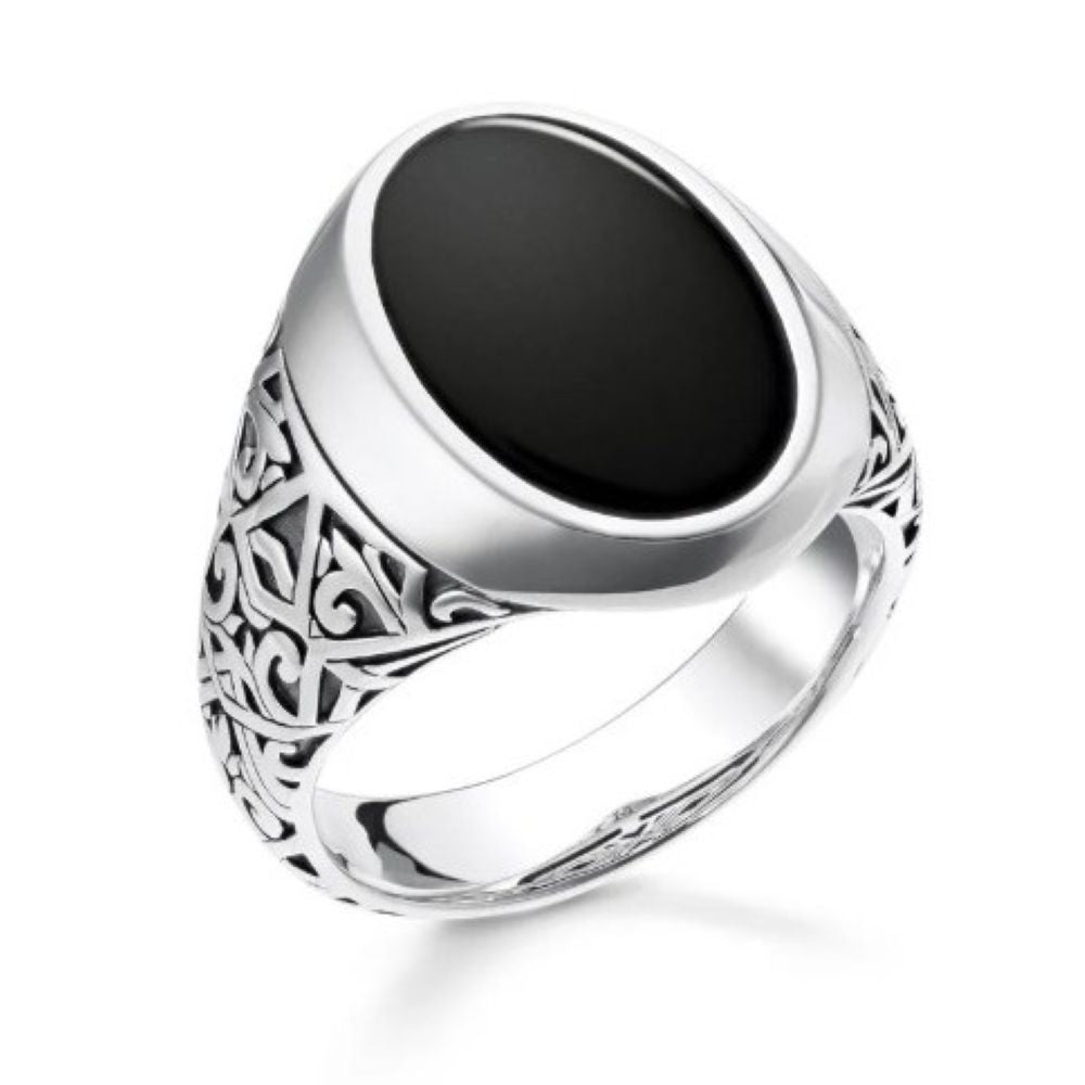 THOMAS SABO BLACK ONYX ENGRAVED SIGNET RING