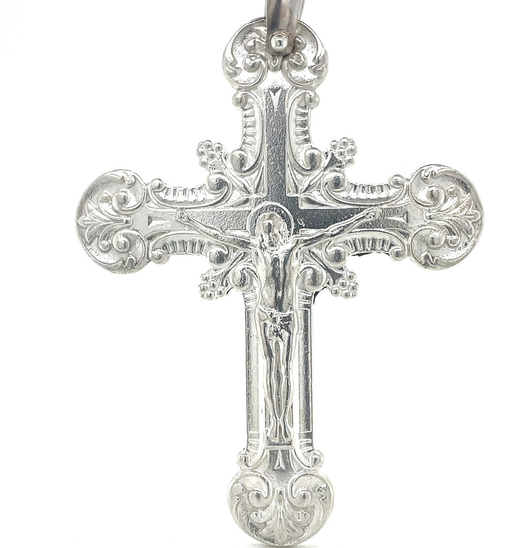 Stg Silver Crucifix Pendant on Beads Necklace
