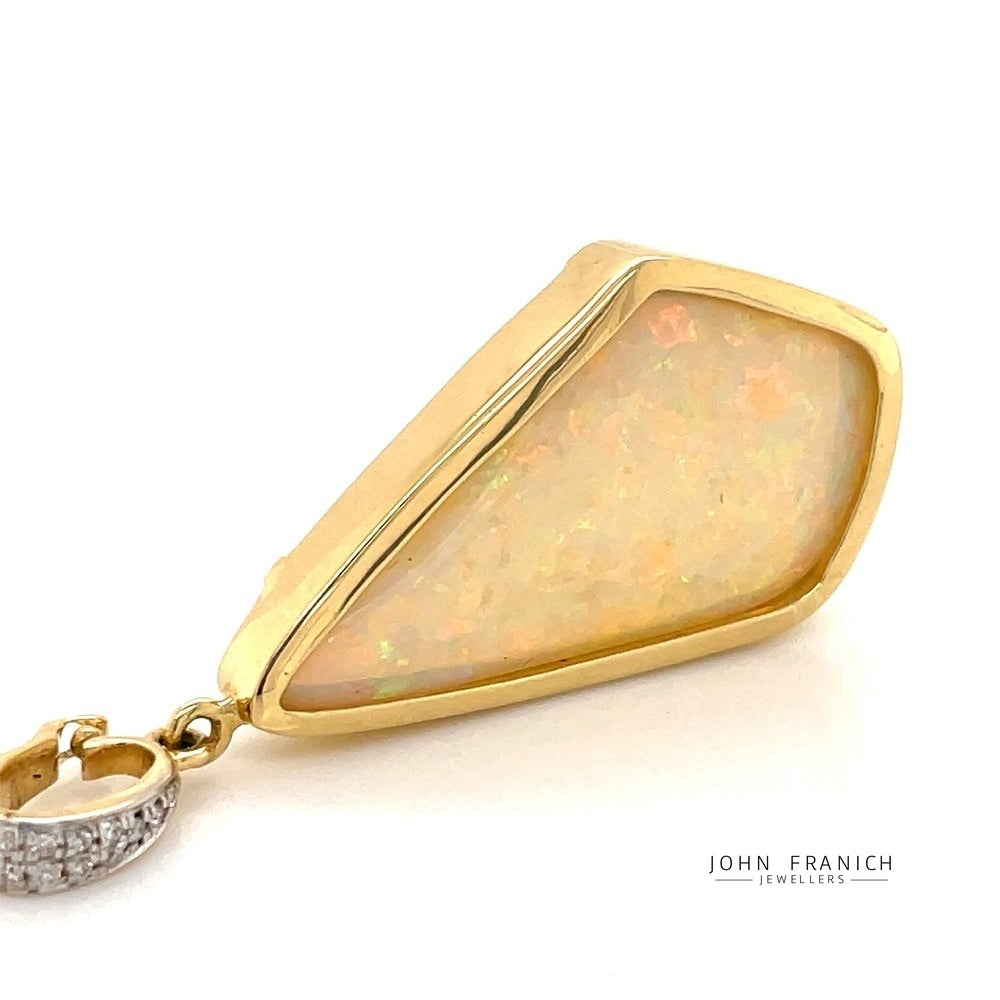 18k Yellow Gold 13.06ct Opal & Diamond Enhancer Pendant