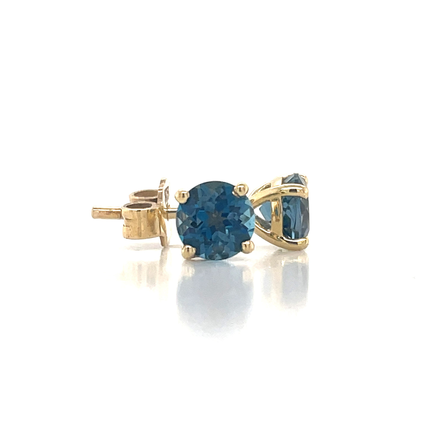 9K Yellow Gold London 5mm Blue Topaz Stud Earrings john-franich-jewellers-nz